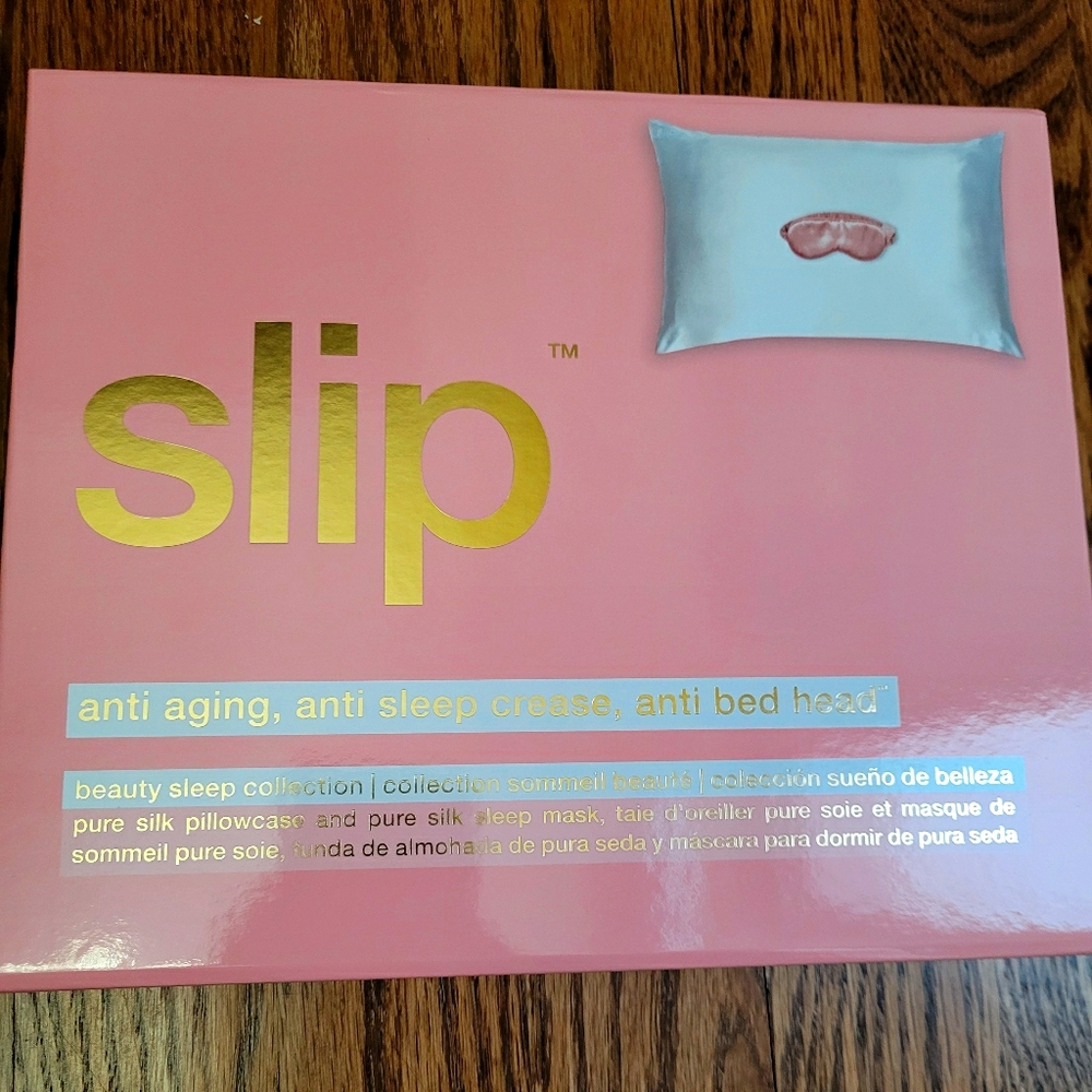 NWT SLIP SILK BEAUTY SLEEP GIFT SET